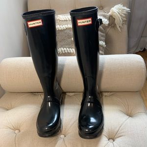 Hunter Tall Gloss Rain boot